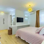 Irini Luxury 4* Split