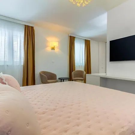 B&B Irini Luxury