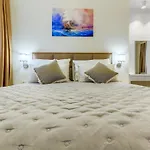 Отель типа 