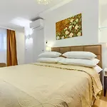 Irini Luxury Отель типа 