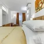 Irini Luxury