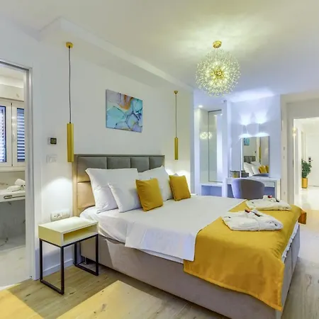 Irini Luxury Отель типа 