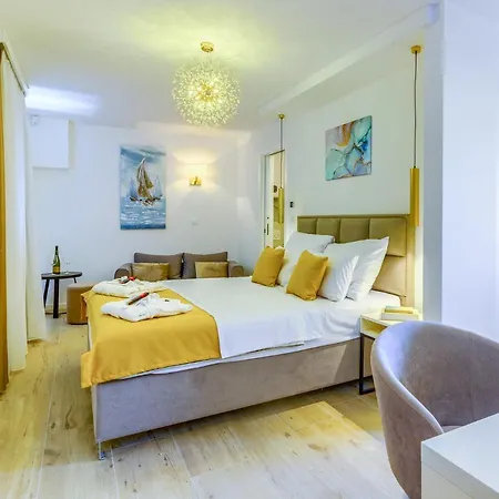 Irini Luxury Отель типа 