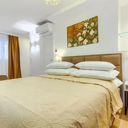 Irini Luxury Отель типа 