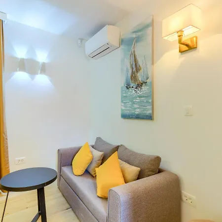 Irini Luxury Отель типа 