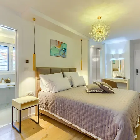 Irini Luxury Отель типа 