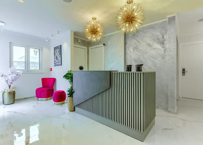 Irini Luxury Отель типа 