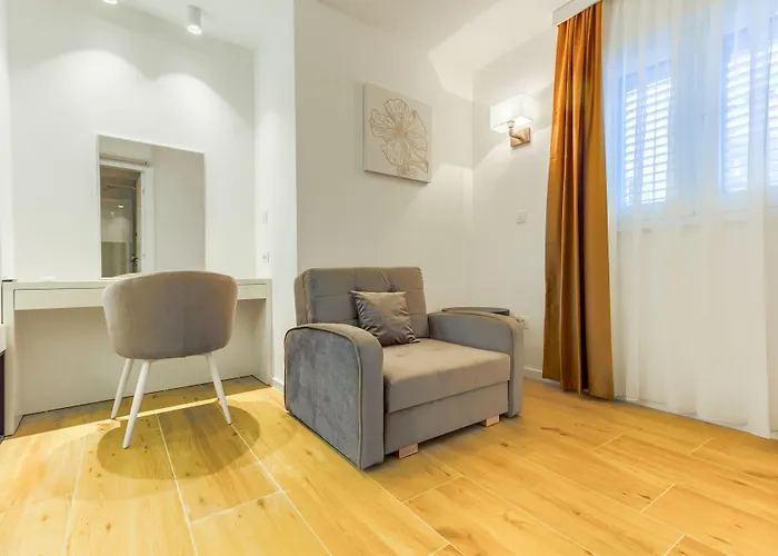 Bed & Breakfast Irini Luxury 4*