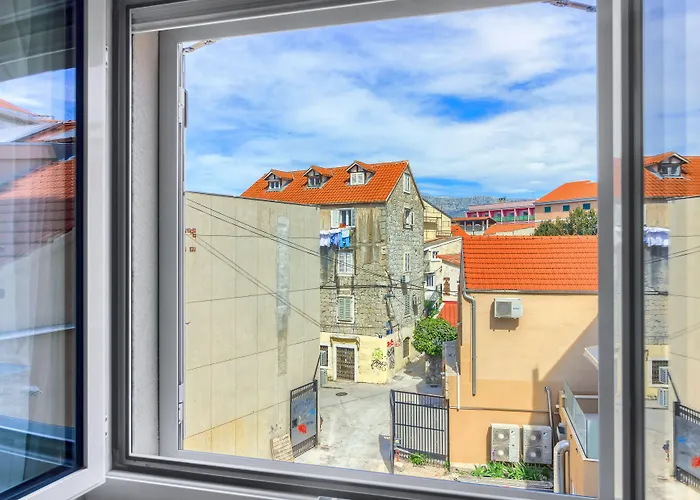 Irini Luxury 4* Сплит