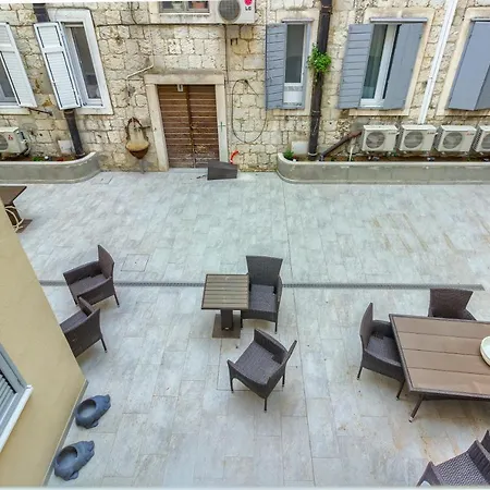 Irini Luxury Split