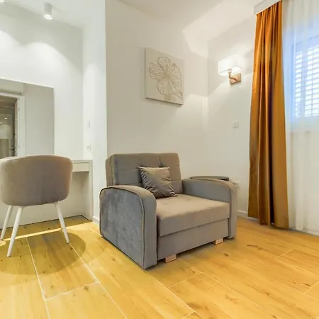 Irini Luxury 4* Split