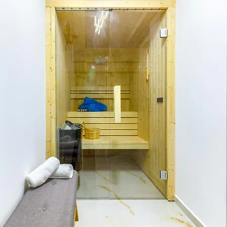 Frühstückspension Irini Luxury