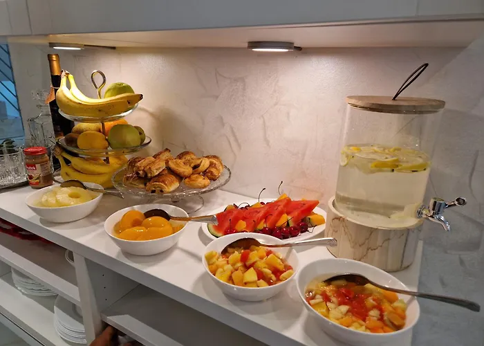 Irini Luxury 4*